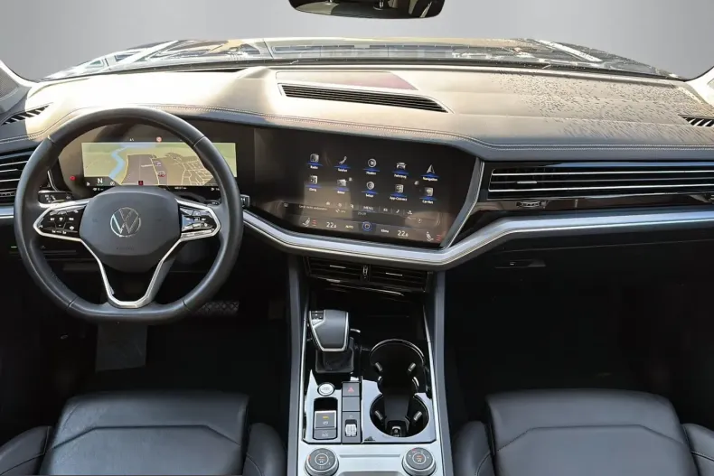 Volkswagen Touareg din 2022 cu 48.318 km - oferta VOL218407 - foto 8
