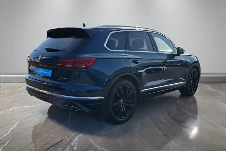Volkswagen Touareg din 2022 cu 48.318 km - oferta VOL218407 - foto 12