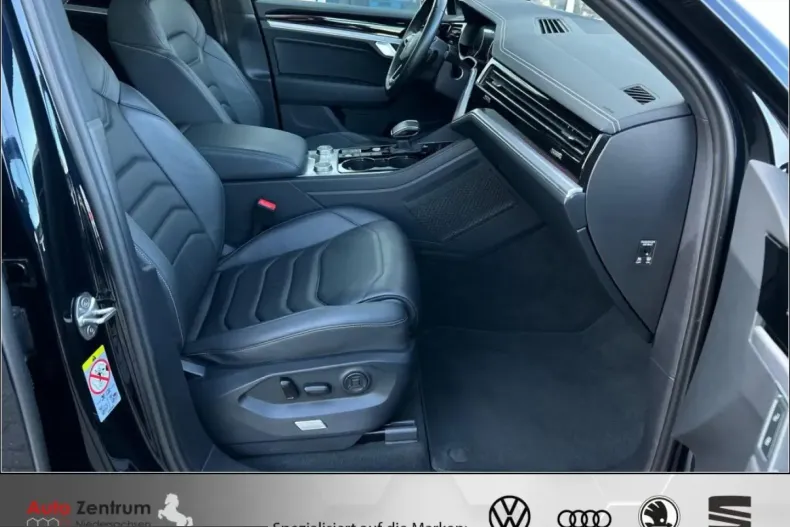 Volkswagen Touareg din 2022 cu 78.847 km - oferta VOL218409 - foto 19