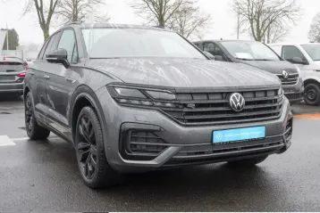 Volkswagen Touareg din 2022 - oferta VOL218410