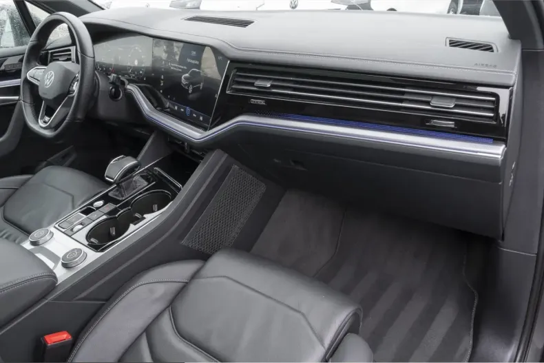 Volkswagen Touareg din 2022 cu 72.574 km - oferta VOL218410 - foto 7