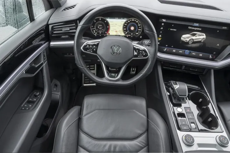 Volkswagen Touareg din 2022 cu 72.574 km - oferta VOL218410 - foto 12