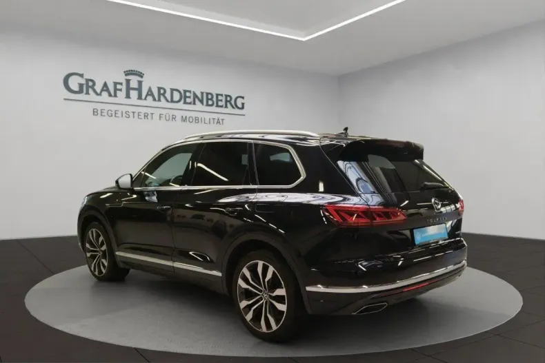 Volkswagen Touareg din 2022 cu 76.200 km - oferta VOL218411 - foto 4