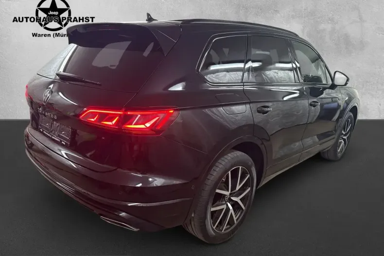 Volkswagen Touareg din 2022 cu 69.980 km - oferta VOL218412 - foto 2