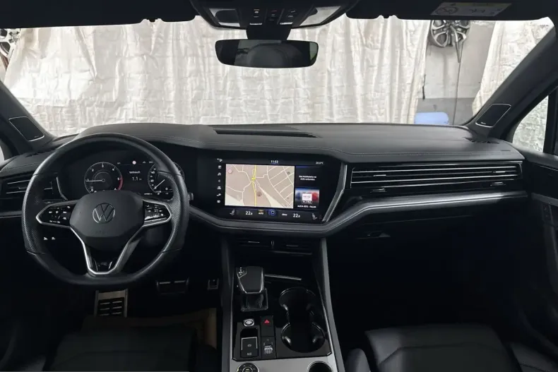 Volkswagen Touareg din 2022 cu 69.980 km - oferta VOL218412 - foto 8