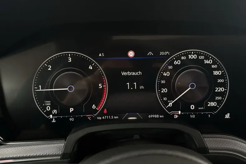 Volkswagen Touareg din 2022 cu 69.980 km - oferta VOL218412 - foto 14