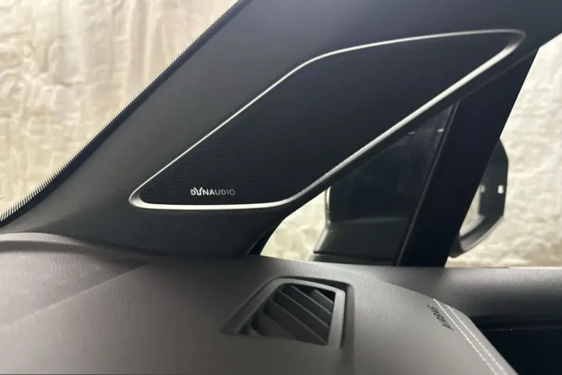 Volkswagen Touareg din 2022 cu 69.980 km - oferta VOL218412 - foto 16