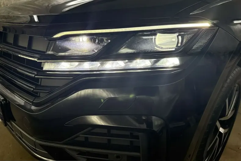 Volkswagen Touareg din 2022 cu 69.980 km - oferta VOL218412 - foto 20