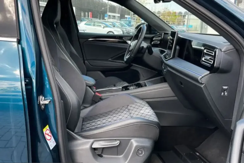 Volkswagen Tiguan din 2025 cu 25.126 km - oferta VOL218414 - foto 4