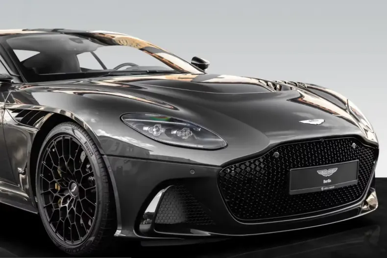 Aston Martin DBS din 2024 cu 35 km - oferta AST218418 - foto 2