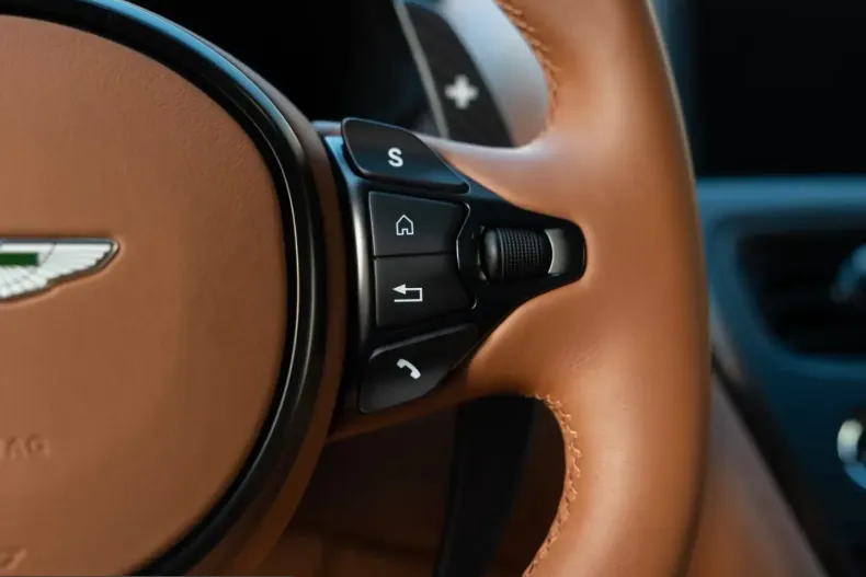 Aston Martin DBS din 2024 cu 35 km - oferta AST218418 - foto 23