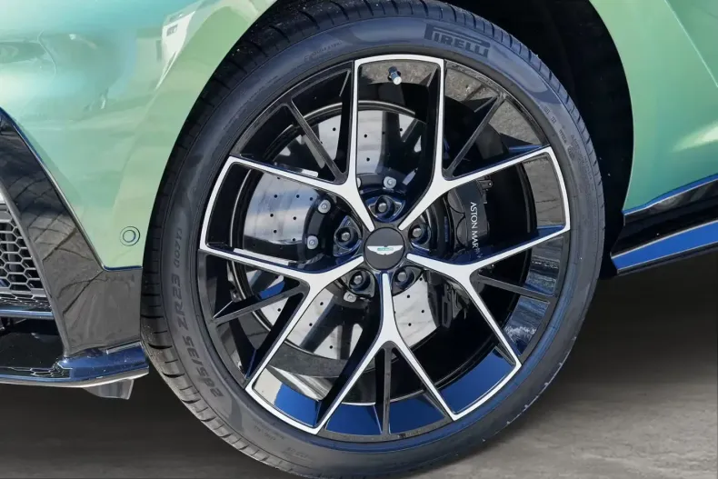 Aston Martin DBX din 2026 cu 100 km - oferta AST218421 - foto 10