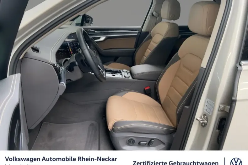 Volkswagen Touareg din 2025 cu 32.827 km - oferta VOL218422 - foto 6