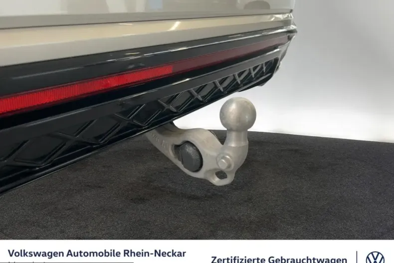 Volkswagen Touareg din 2025 cu 32.827 km - oferta VOL218422 - foto 16