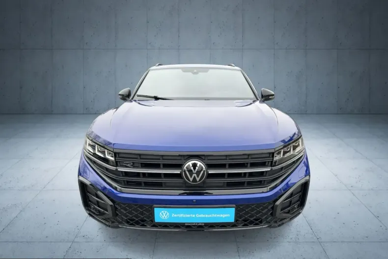 Volkswagen Touareg din 2025 cu 21.821 km - oferta VOL218426 - foto 1