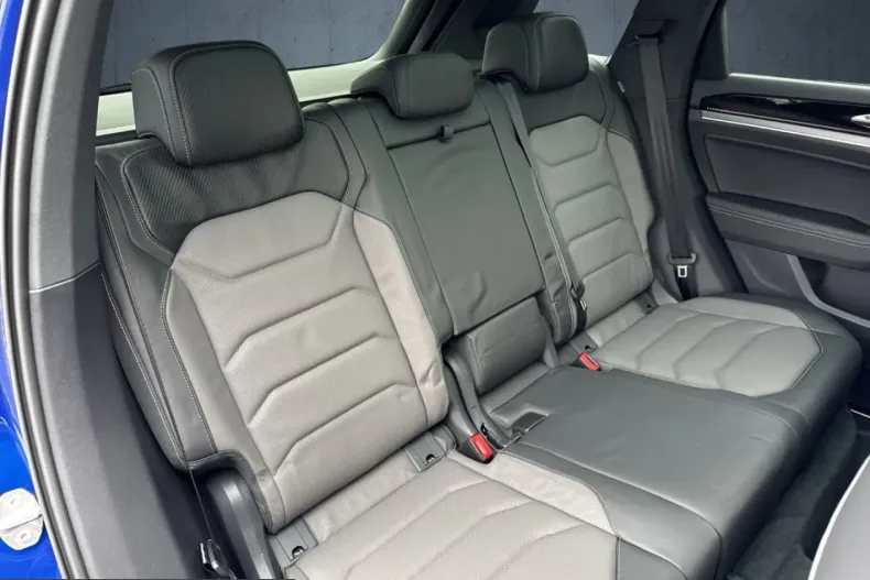 Volkswagen Touareg din 2025 cu 21.821 km - oferta VOL218426 - foto 17