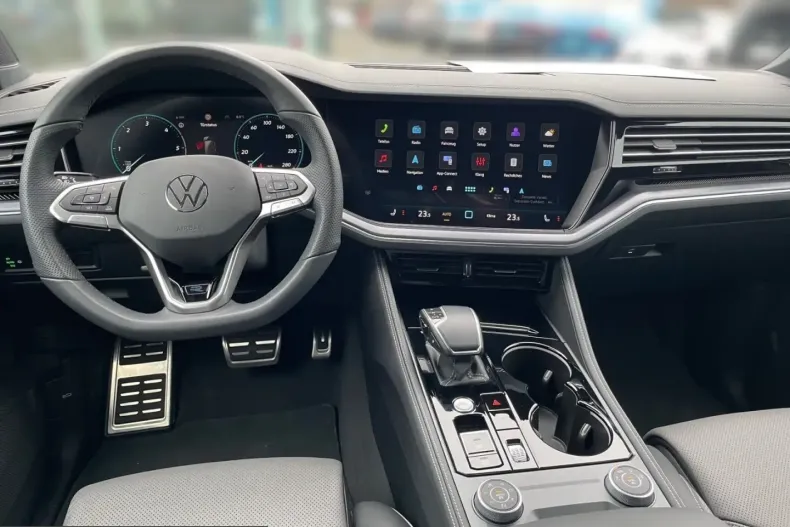 Volkswagen Touareg din 2025 cu 11.217 km - oferta VOL218427 - foto 10