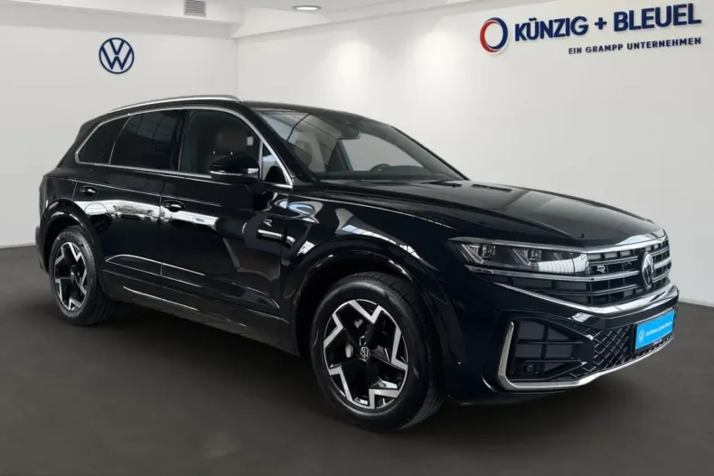 Volkswagen Touareg din 2025 cu 30.935 km - oferta VOL218428 - foto 2