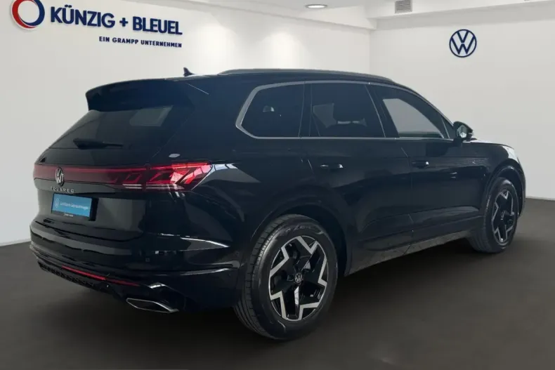 Volkswagen Touareg din 2025 cu 30.935 km - oferta VOL218428 - foto 3