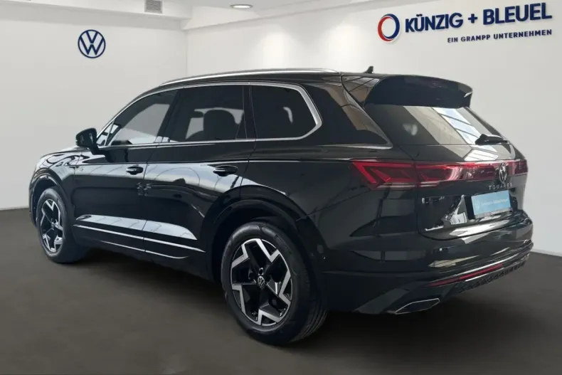Volkswagen Touareg din 2025 cu 30.935 km - oferta VOL218428 - foto 4