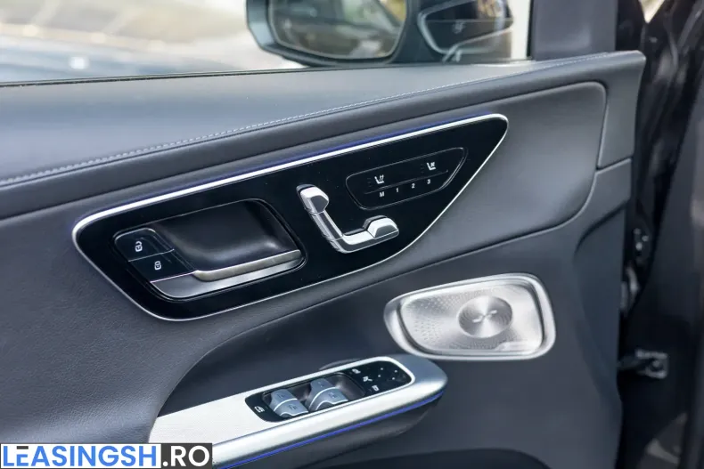 Mercedes-Benz GLC 300 (Clasa GLC) din 2023 cu 48.000 km - oferta MER218429 - foto 12