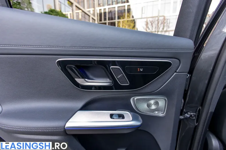 Mercedes-Benz GLC 300 (Clasa GLC) din 2023 cu 48.000 km - oferta MER218429 - foto 18