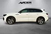 Volkswagen Touareg din 2022 cu 55.881 km - oferta VOL218433 - foto 2
