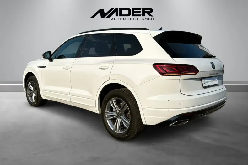 Volkswagen Touareg din 2022 cu 55.881 km - oferta VOL218433 - foto 5