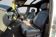 Volkswagen Touareg din 2022 cu 55.881 km - oferta VOL218433 - foto 30