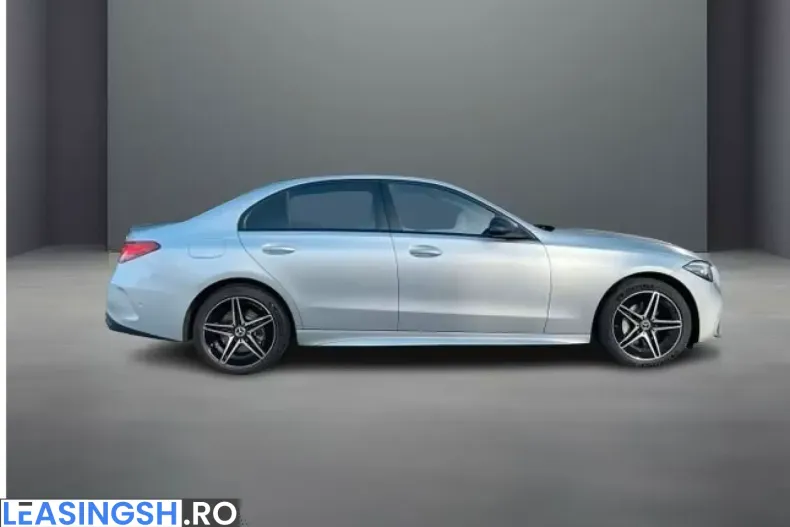 Mercedes-Benz C 300 (Clasa C) din 2023 cu 42.800 km - oferta MER218434 - foto 3