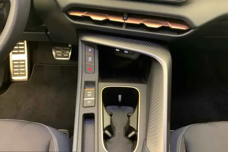 Cupra Terramar din 2025 cu 6.900 km - oferta CUP218441 - foto 12