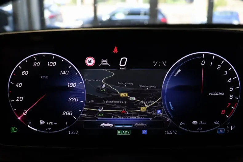 Mercedes-Benz C 300 (Clasa C) din 2023 cu 45.650 km - oferta MER218442 - foto 28