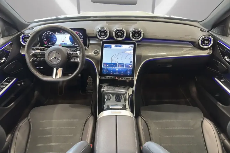 Mercedes-Benz C 300 (Clasa C) din 2023 cu 24.377 km - oferta MER218448 - foto 8