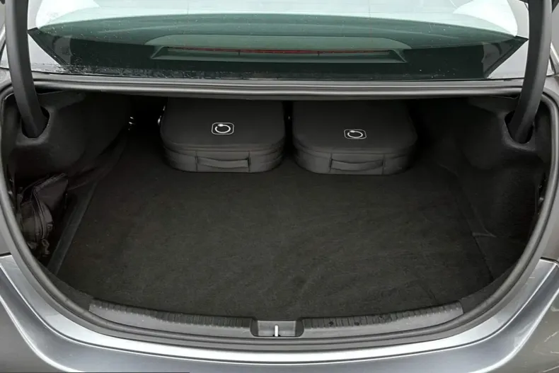 Mercedes-Benz C 300 (Clasa C) din 2023 cu 43.200 km - oferta MER218449 - foto 10