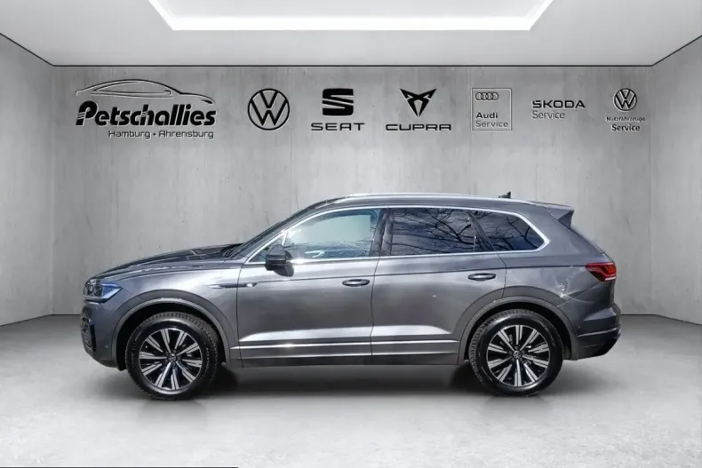 Volkswagen Touareg din 2022 cu 83.511 km - oferta VOL218450 - foto 2
