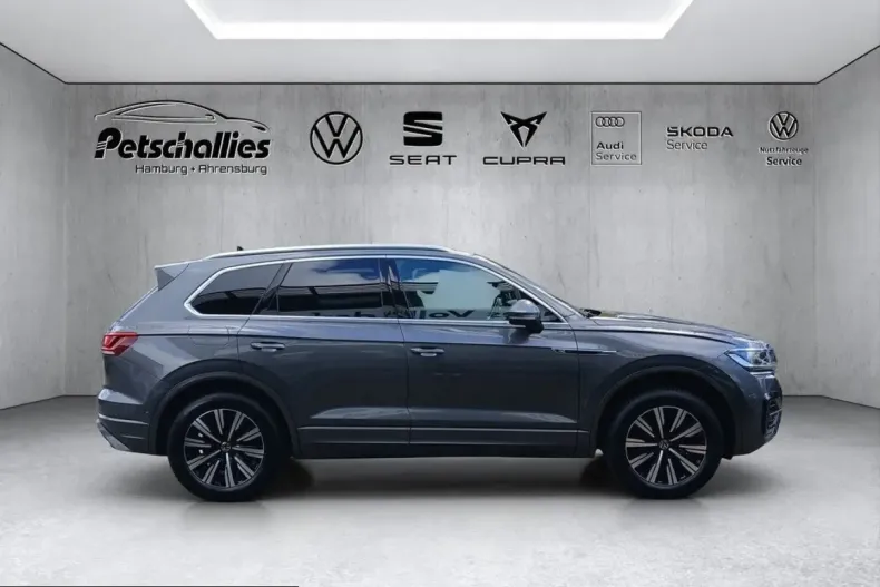 Volkswagen Touareg din 2022 cu 83.511 km - oferta VOL218450 - foto 6