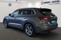 Volkswagen Touareg din 2023 cu 63.087 km - oferta VOL218451 - foto 4