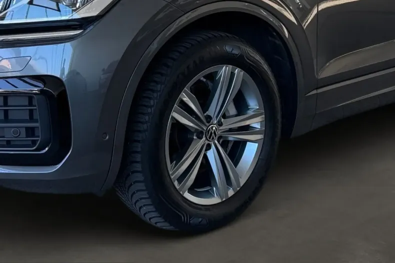 Volkswagen Touareg din 2023 cu 63.087 km - oferta VOL218451 - foto 6
