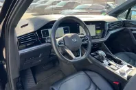 Volkswagen Touareg din 2023 cu 77.900 km - oferta VOL218452 - foto 6
