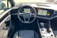 Volkswagen Touareg din 2023 cu 77.900 km - oferta VOL218452 - foto 12
