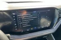 Volkswagen Touareg din 2023 cu 77.900 km - oferta VOL218452 - foto 15