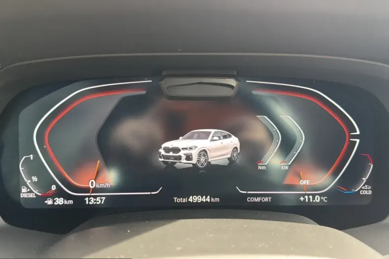 BMW X6 (Seria X) din 2023 cu 49.938 km - oferta BMW218457 - foto 18