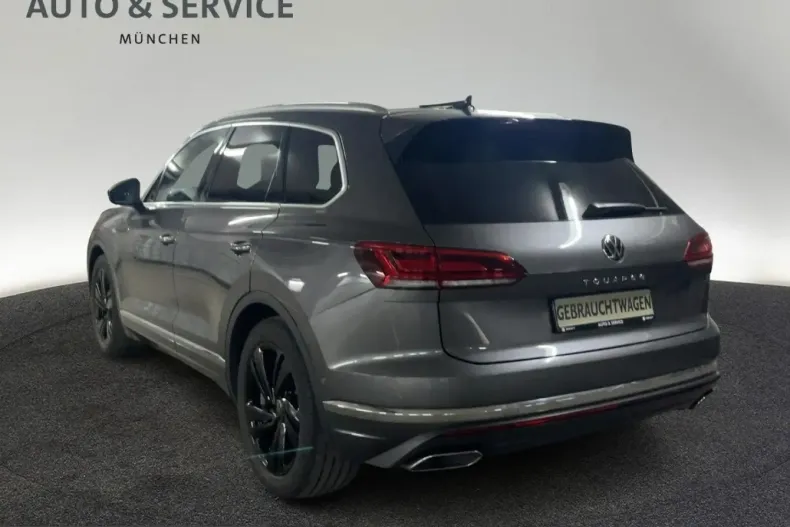 Volkswagen Touareg din 2023 cu 84.400 km - oferta VOL218458 - foto 2