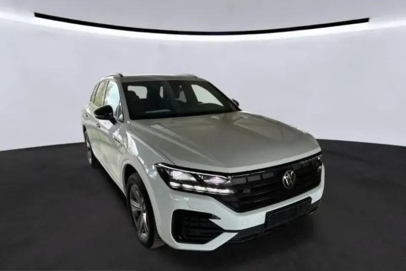 Volkswagen Touareg din 2022 cu 85.695 km - oferta VOL218459 - foto 1