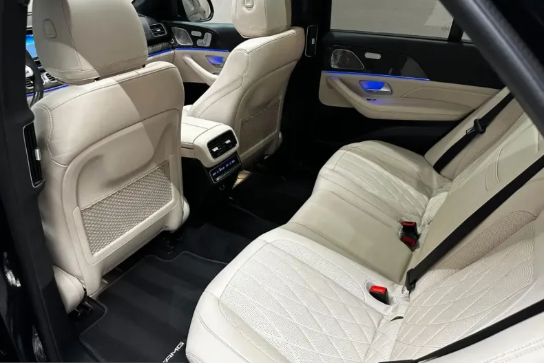 Mercedes-Benz GLE 63 AMG (Clasa GLE) din 2023 cu 34.200 km - oferta MER218464 - foto 13