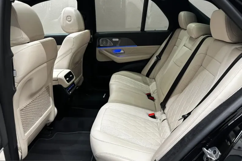 Mercedes-Benz GLE 63 AMG (Clasa GLE) din 2023 cu 34.200 km - oferta MER218464 - foto 14