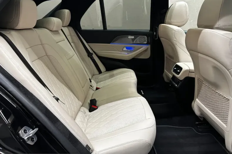 Mercedes-Benz GLE 63 AMG (Clasa GLE) din 2023 cu 34.200 km - oferta MER218464 - foto 19