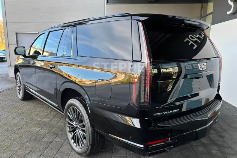 Cadillac Escalade din 2026 cu 10 km - oferta CAD218468 - foto 3