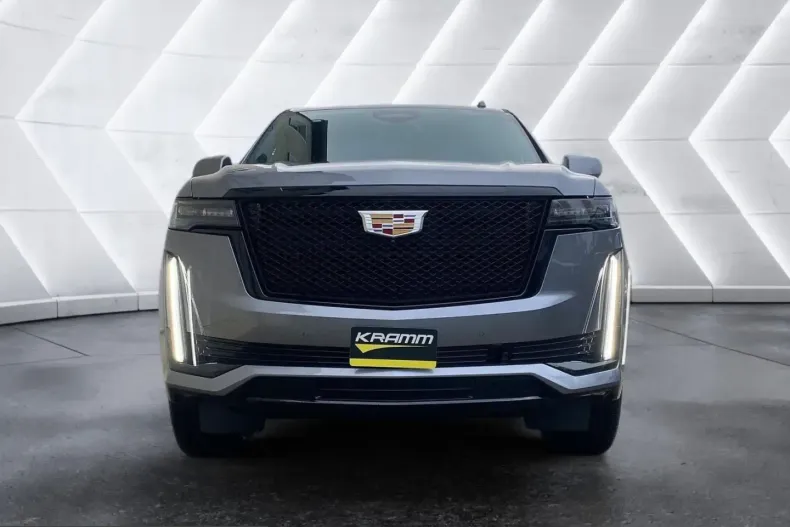 Cadillac Escalade din 2023 cu 44.800 km - oferta CAD218472 - foto 3