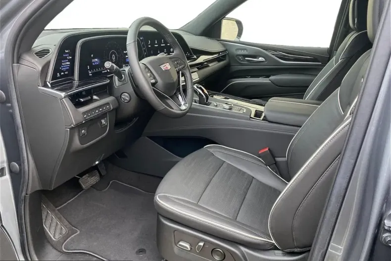 Cadillac Escalade din 2023 cu 44.800 km - oferta CAD218472 - foto 9